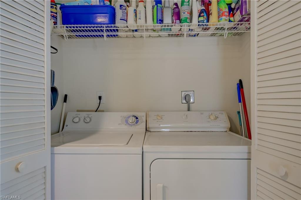 HIBISCUS POINTE - Residential