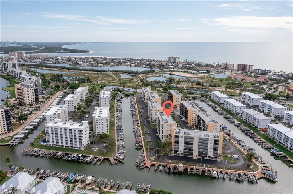 HIBISCUS POINTE - Residential