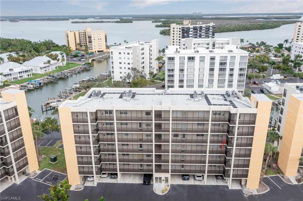 HIBISCUS POINTE - Residential