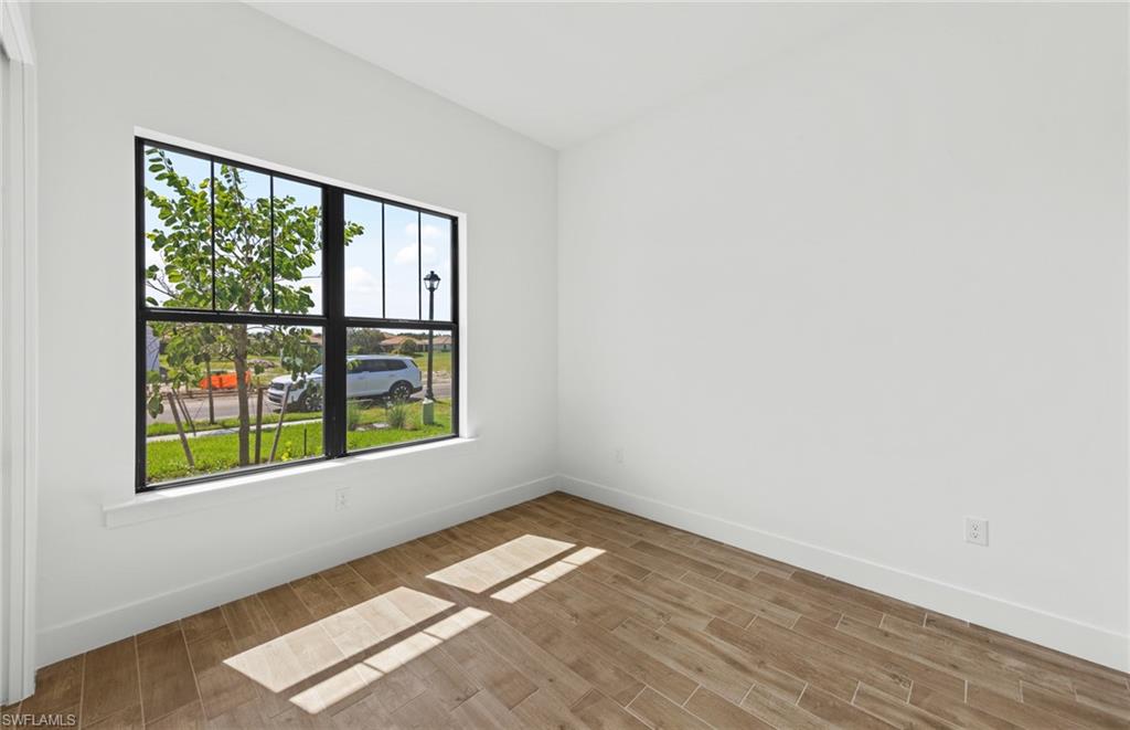 AVALON PARK - Residential