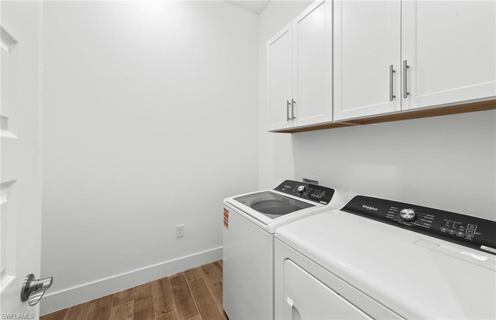 AVALON PARK - Residential