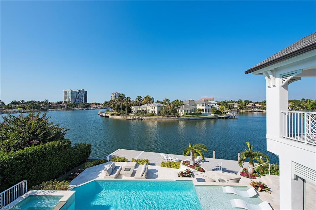 PARK SHORE - Residential