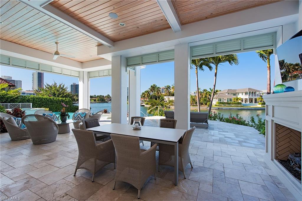 PARK SHORE - Residential