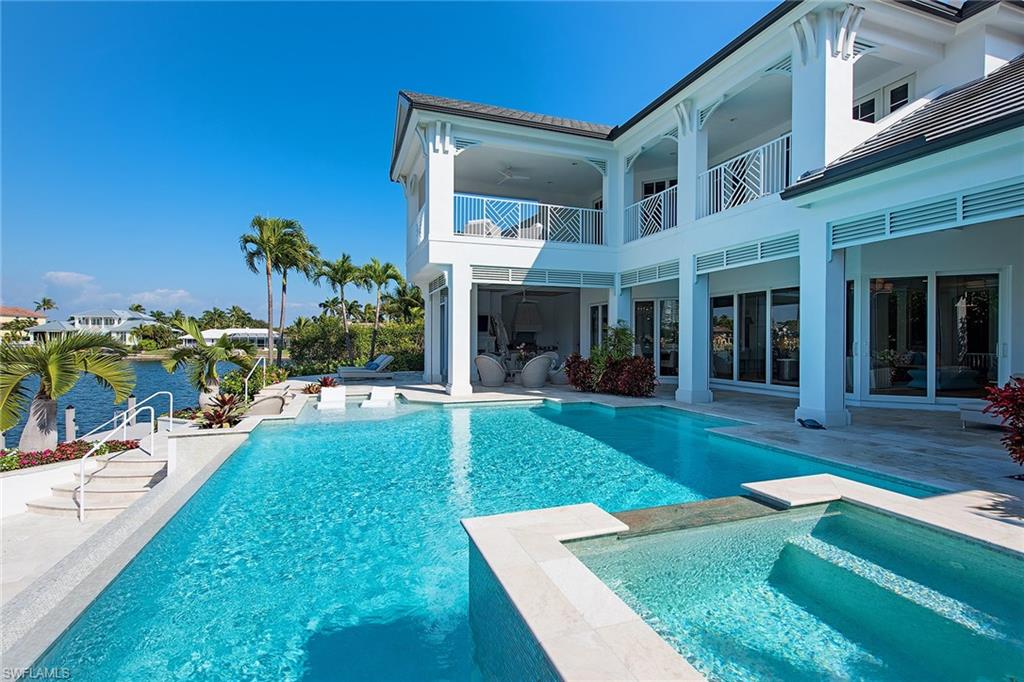 PARK SHORE - Residential