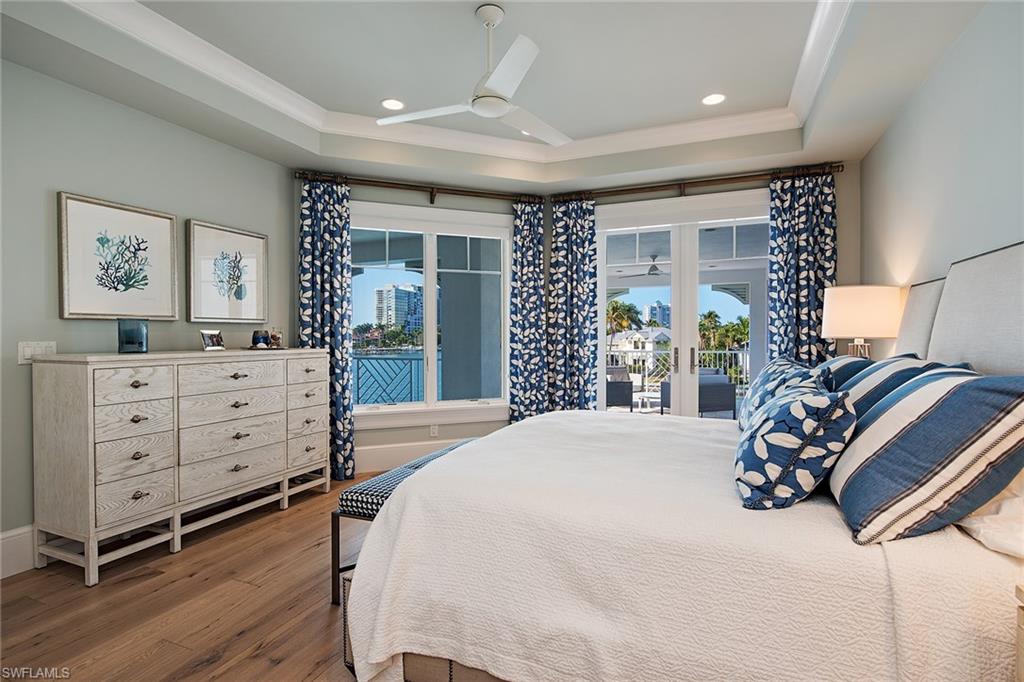 PARK SHORE - Residential