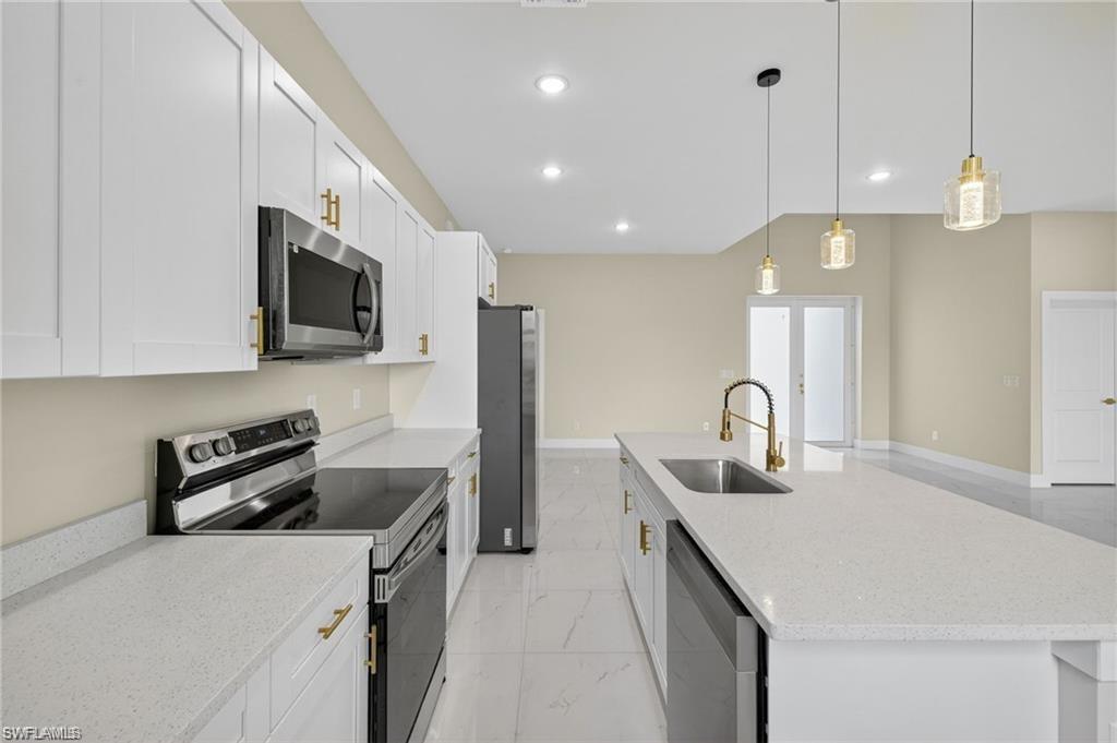 LEHIGH ACRES - Residential