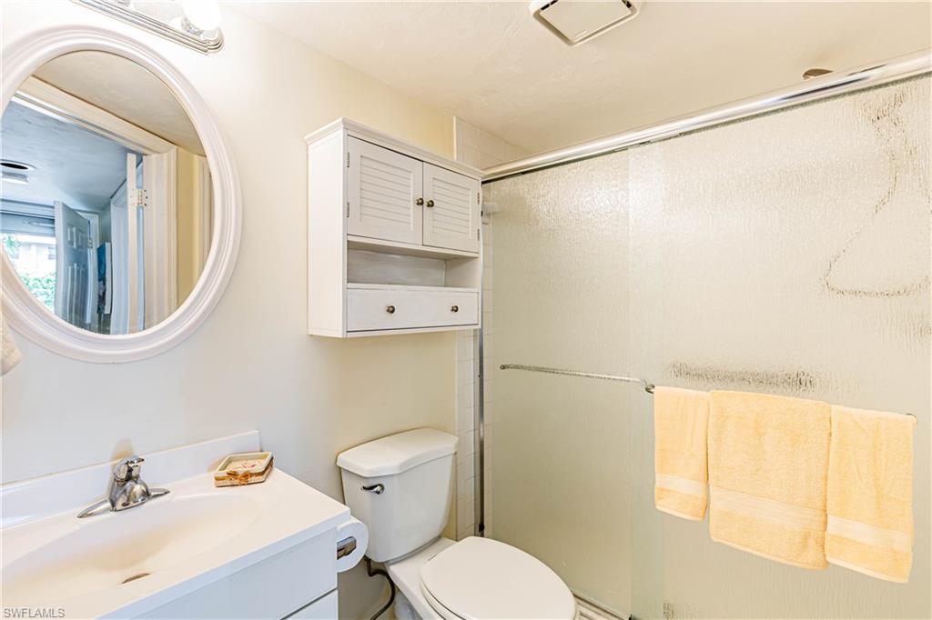 SMOKEHOUSE BAY CLUB - Residential