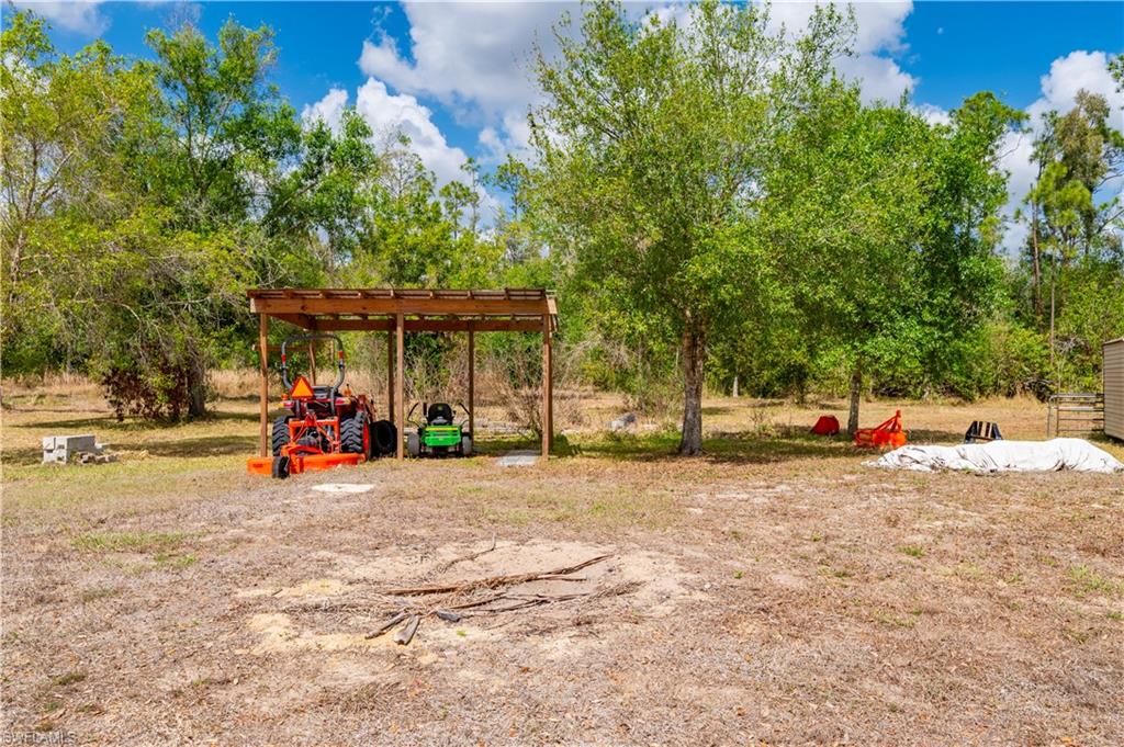 WESTERN ACRES - Residential