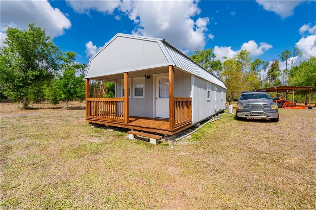 WESTERN ACRES - Residential