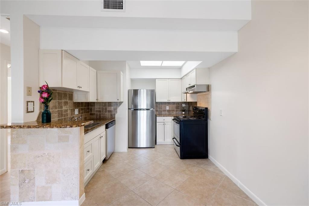 MARBELLA AT WORLD TENNIS CENTER - Residential