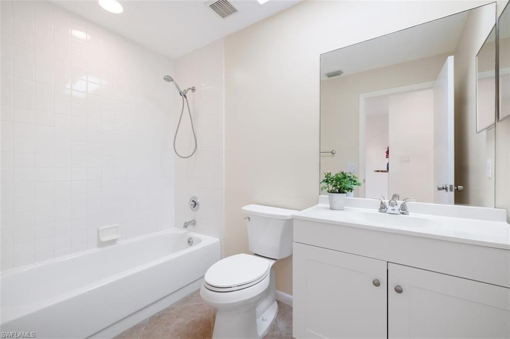 MARBELLA AT WORLD TENNIS CENTER - Residential