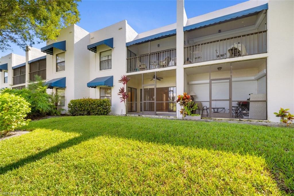 MARBELLA AT WORLD TENNIS CENTER - Residential