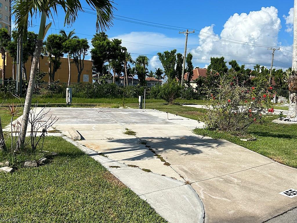 PALMETTO PALMS R V - Land