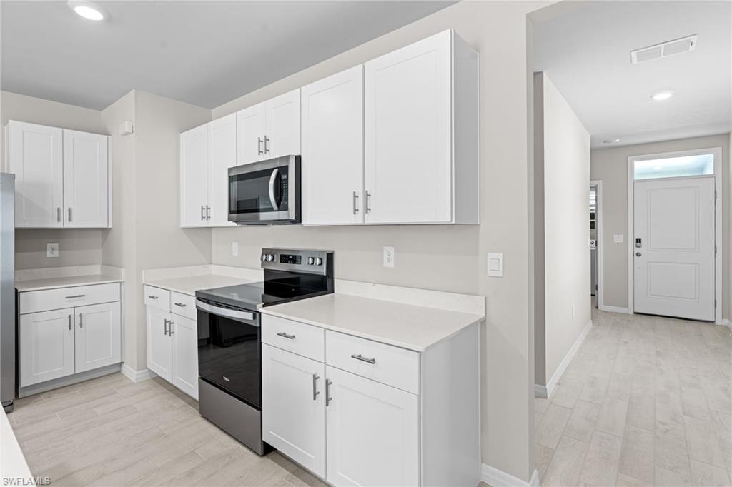 BENTLEY CROSSING - Residential Lease