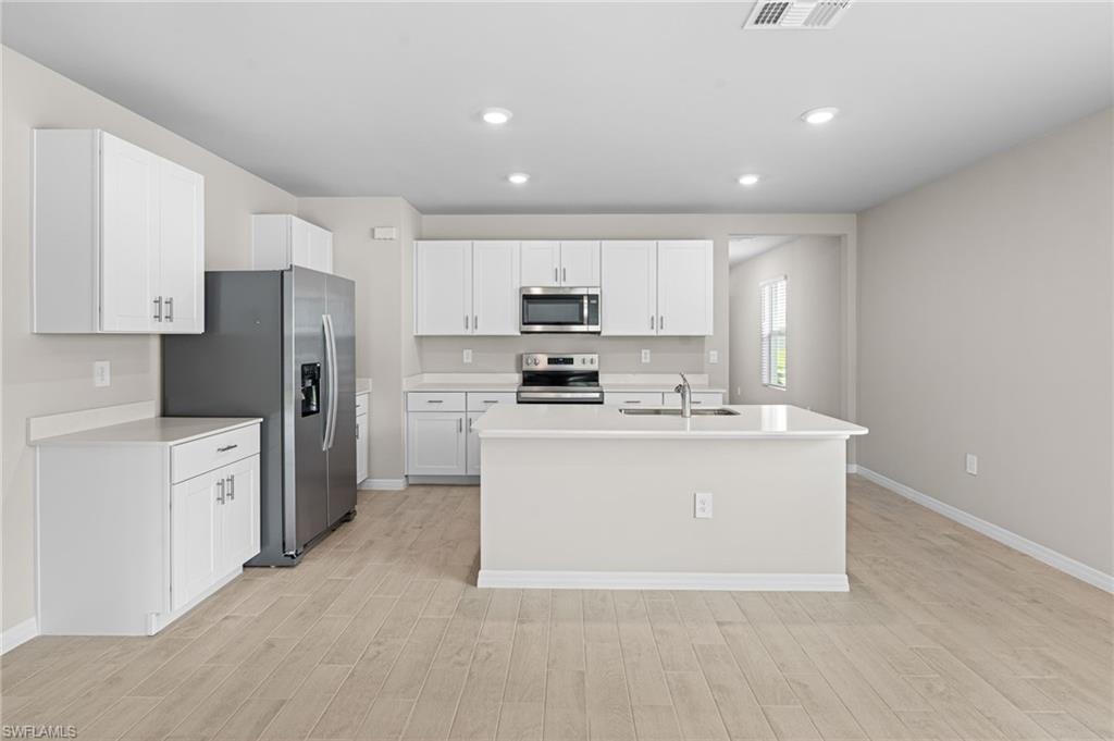 BENTLEY CROSSING - Residential Lease