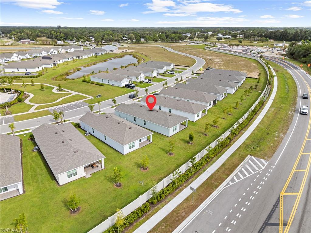 BENTLEY CROSSING - Residential Lease