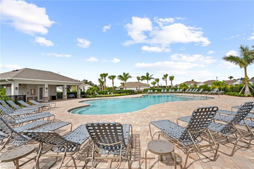 BENTLEY CROSSING - Residential Lease