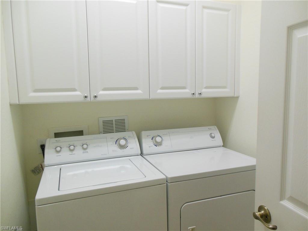 CROWN COLONY - Residential