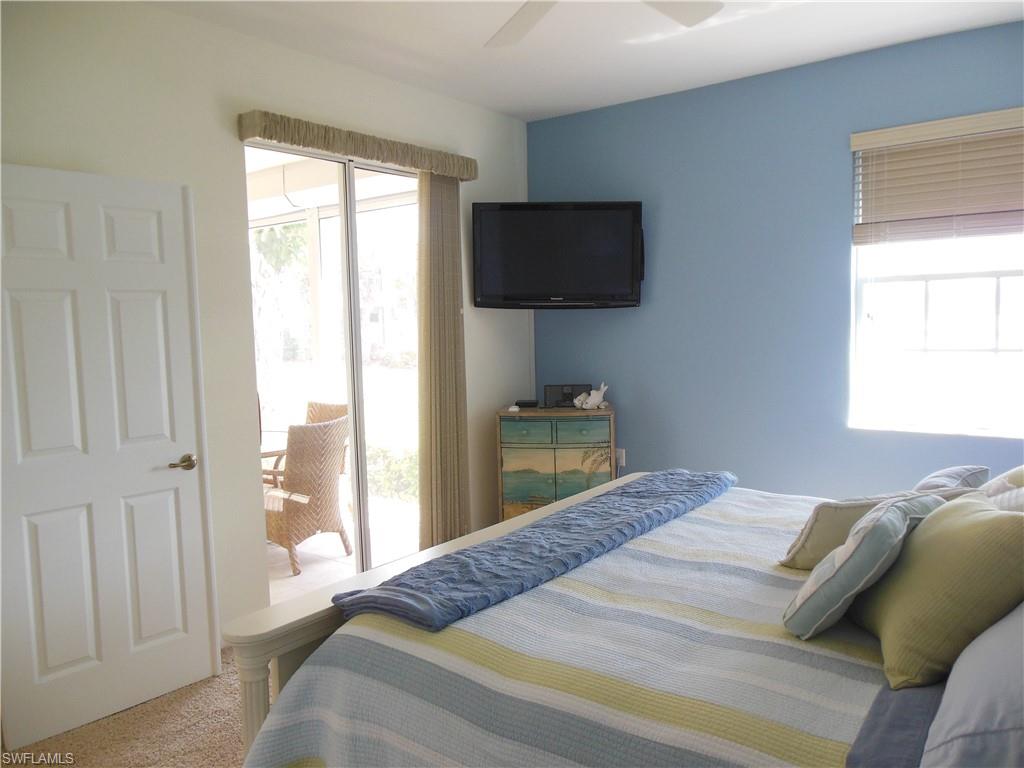 CROWN COLONY - Residential