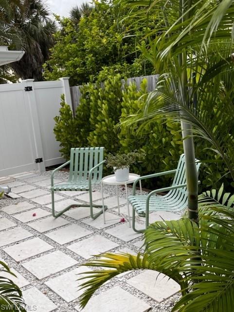 BROOKSIDE - Residential