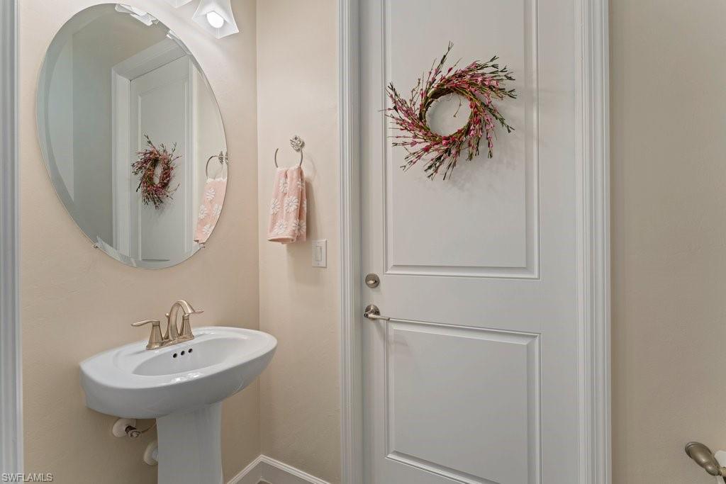 VERDANA VILLAGE - Residential