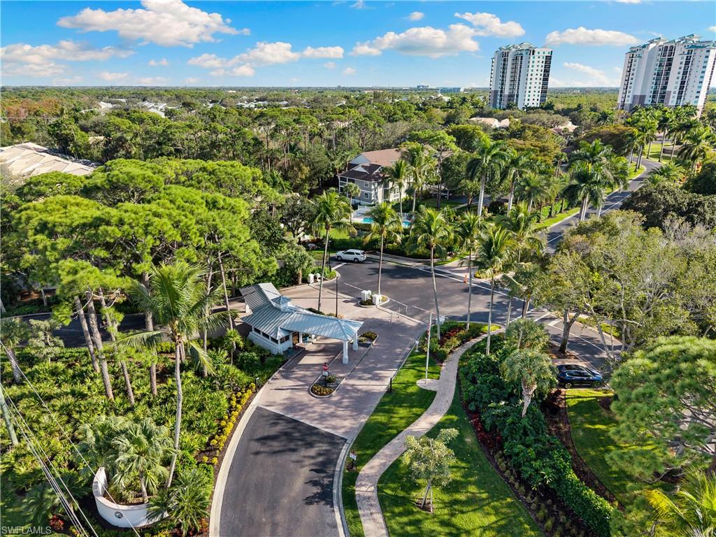 WIGGINS BAY VILLAS - Residential