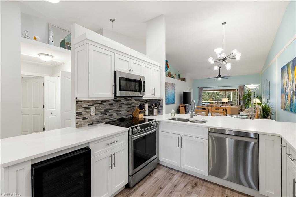 WIGGINS BAY VILLAS - Residential