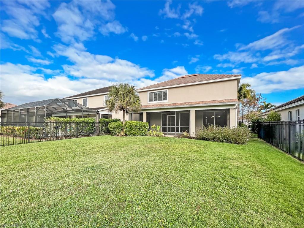 HAMPTON LAKES - Residential