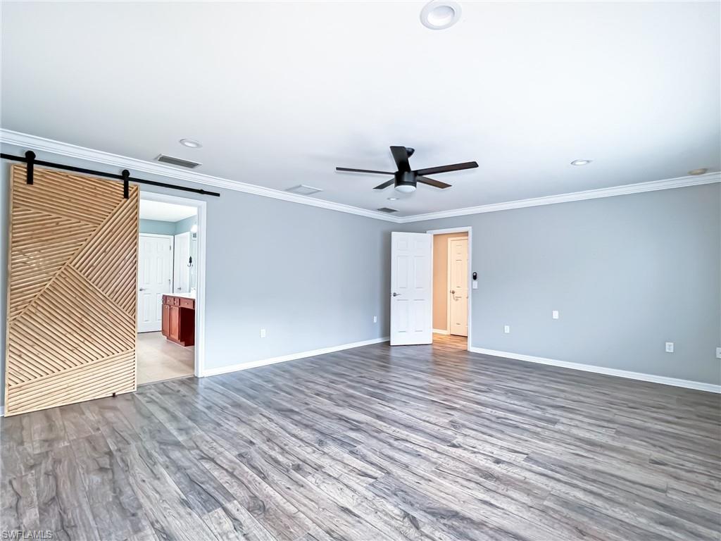 HAMPTON LAKES - Residential