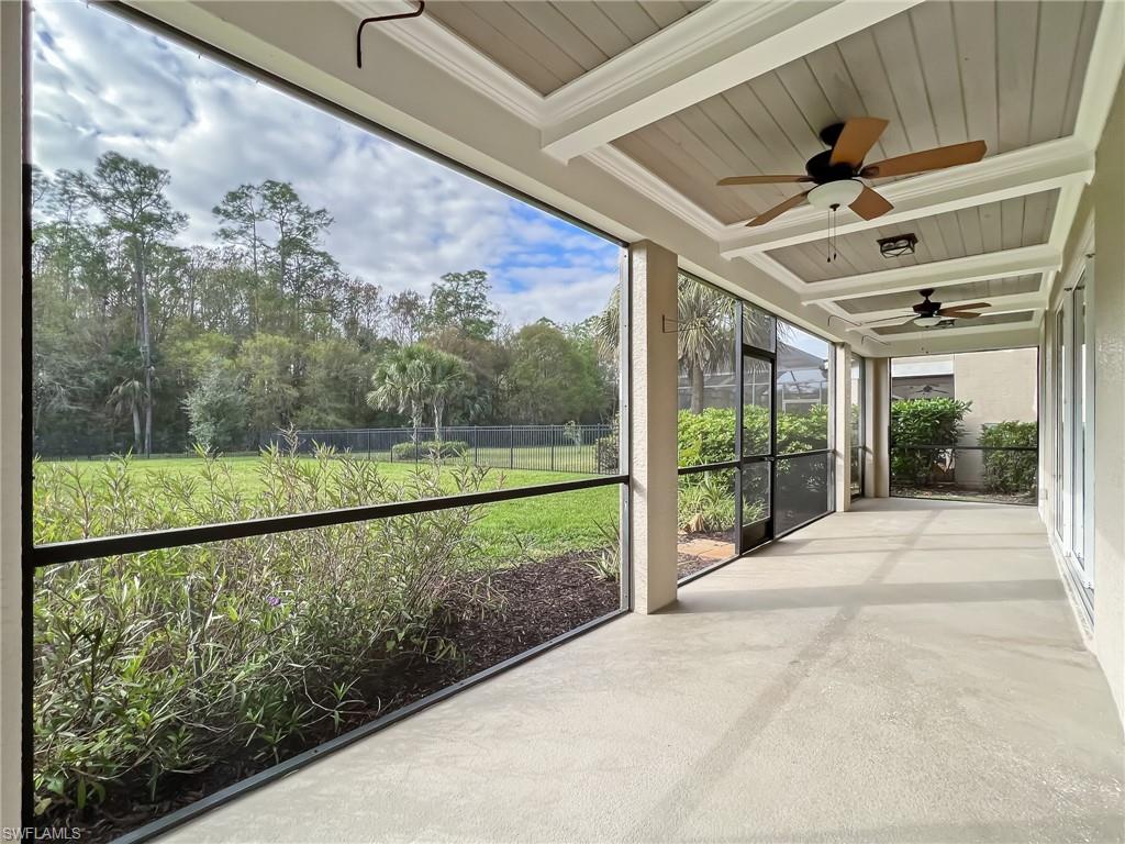 HAMPTON LAKES - Residential