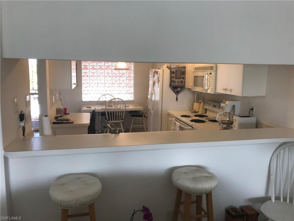 VILLAGES ON LAKE AUGUSTA - Residential