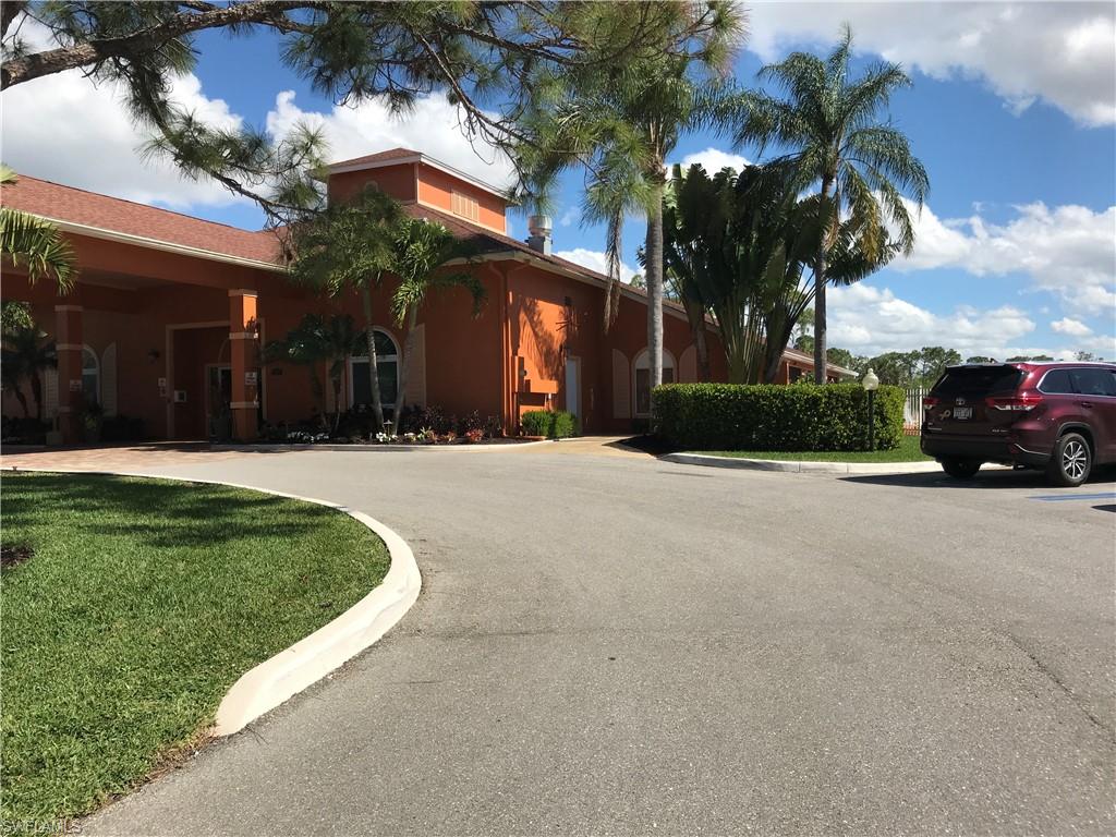 VILLAGES ON LAKE AUGUSTA - Residential