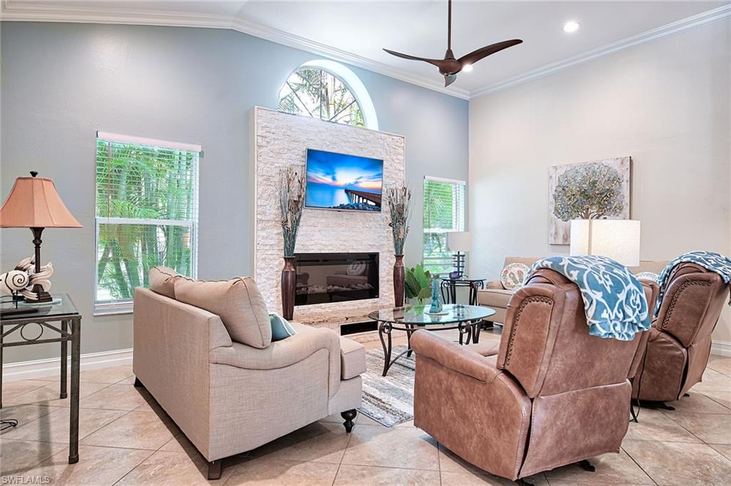 VANDERBILT LAKES - Residential