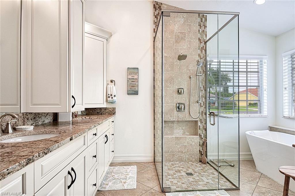 VANDERBILT LAKES - Residential