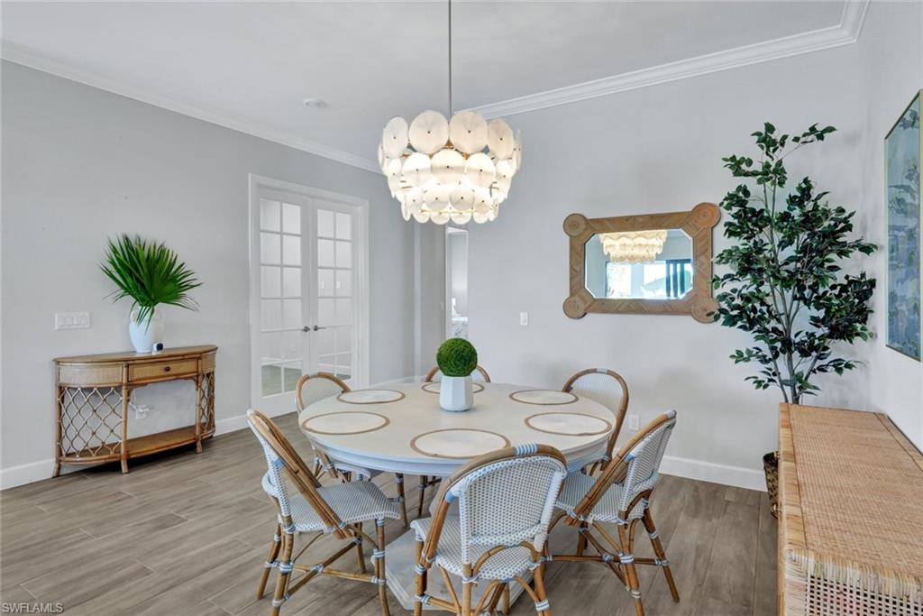 ESPLANADE LAKE CLUB - Residential