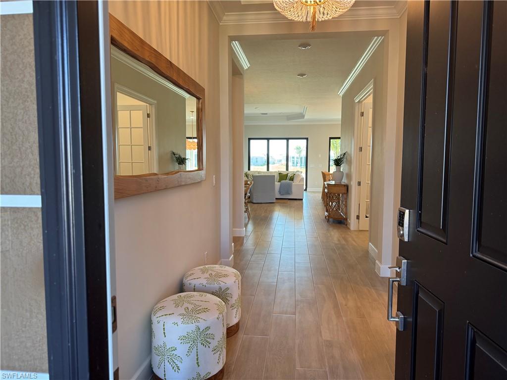 ESPLANADE LAKE CLUB - Residential