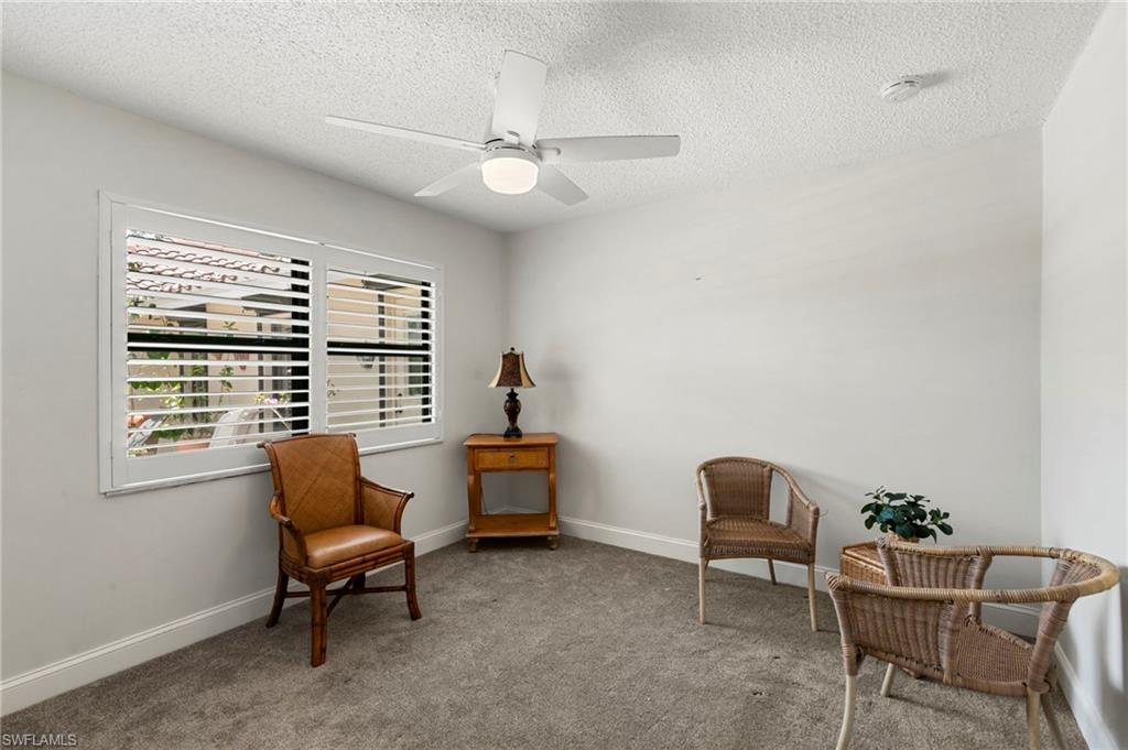 IMPERIAL SHORES - Residential