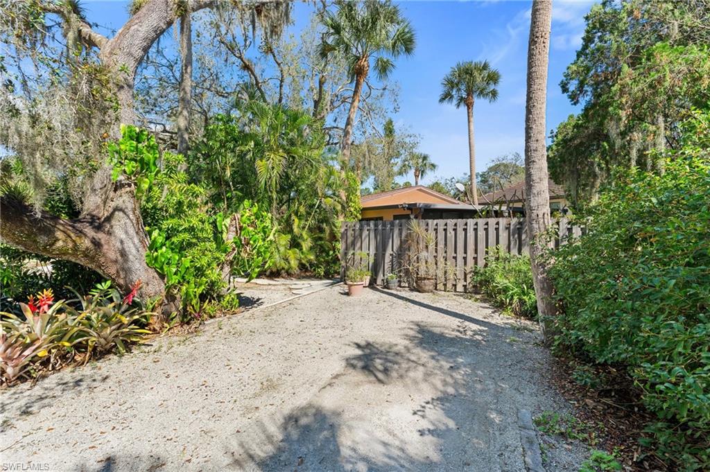 BONITA PARK - Residential