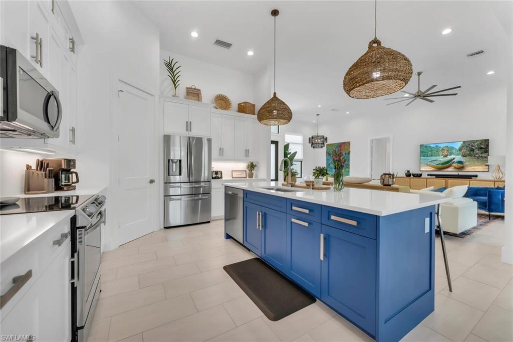 MARCO ISLAND - Residential Lease