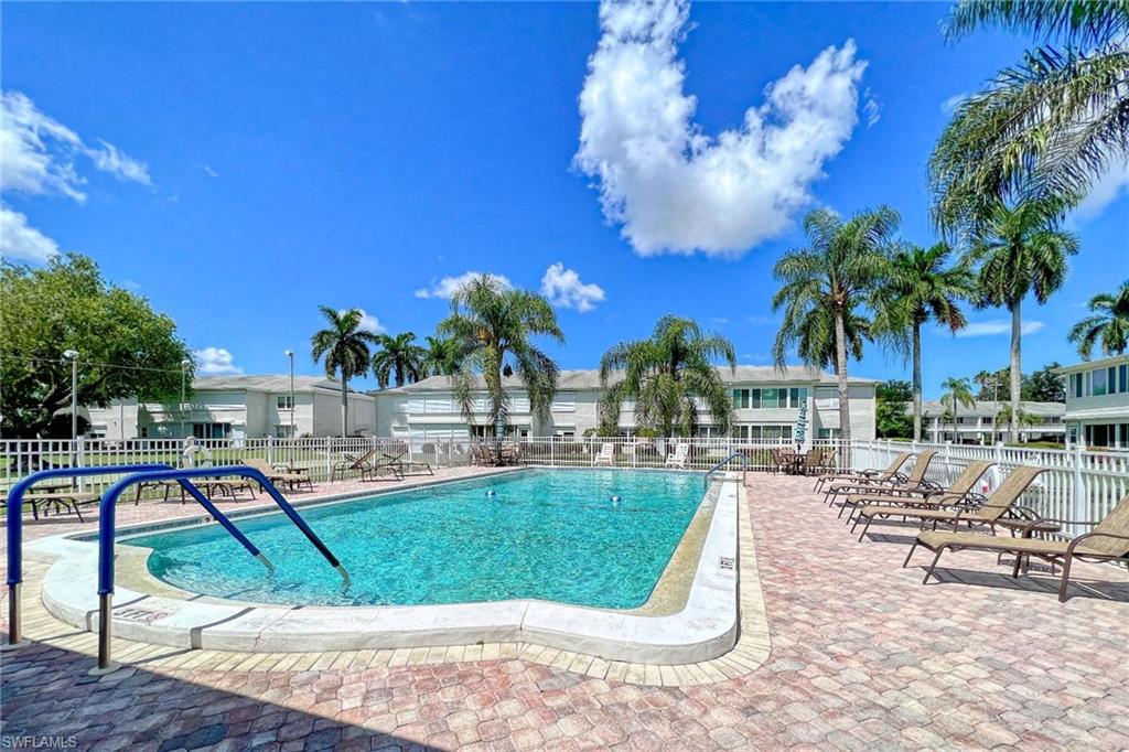 LAKE LAWN CONDO - Residential