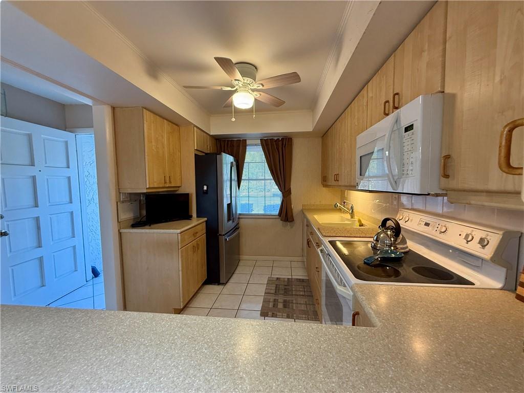 LAKE LAWN CONDO - Residential