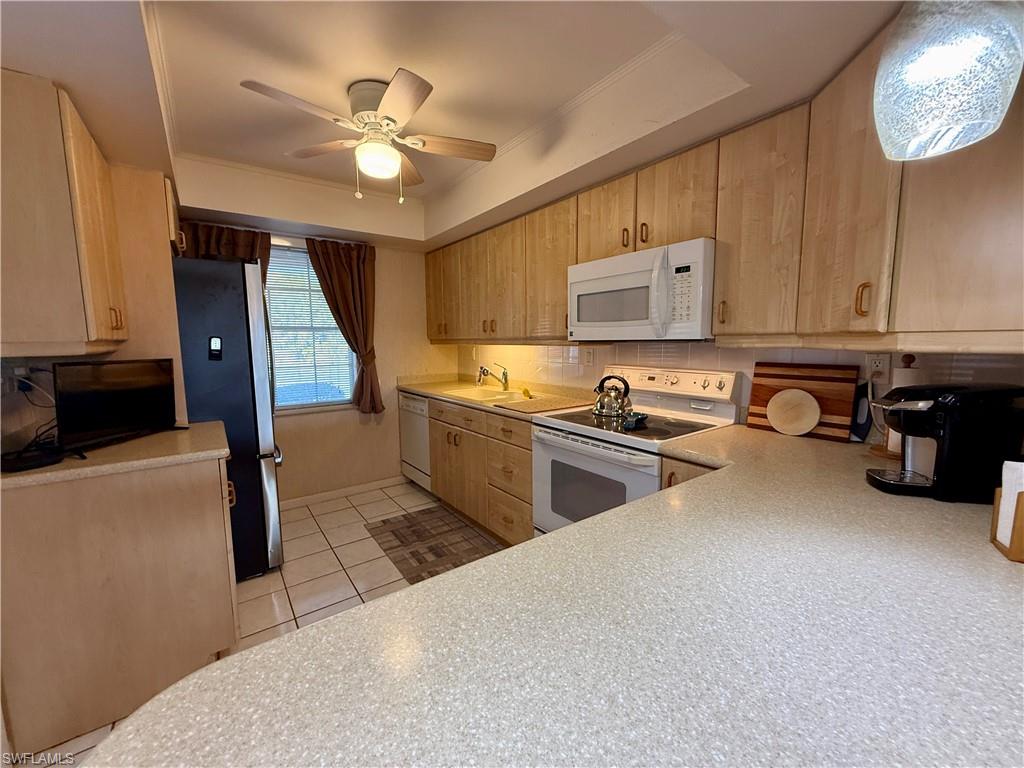 LAKE LAWN CONDO - Residential