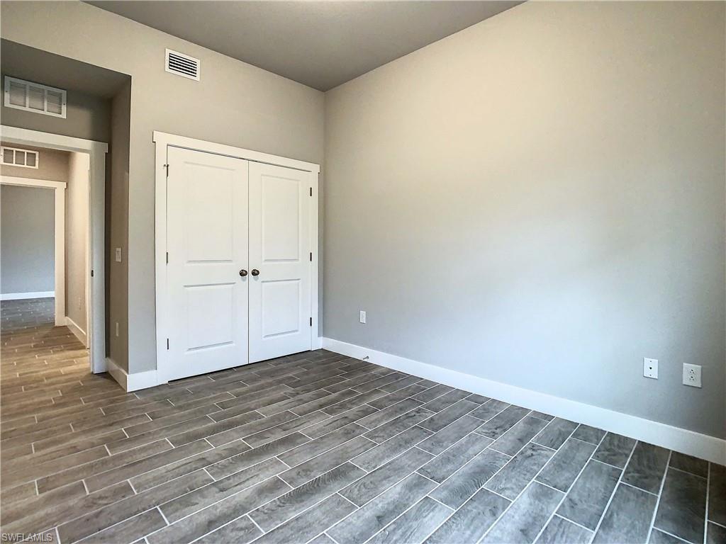 PORT CHARLOTTE - Residential