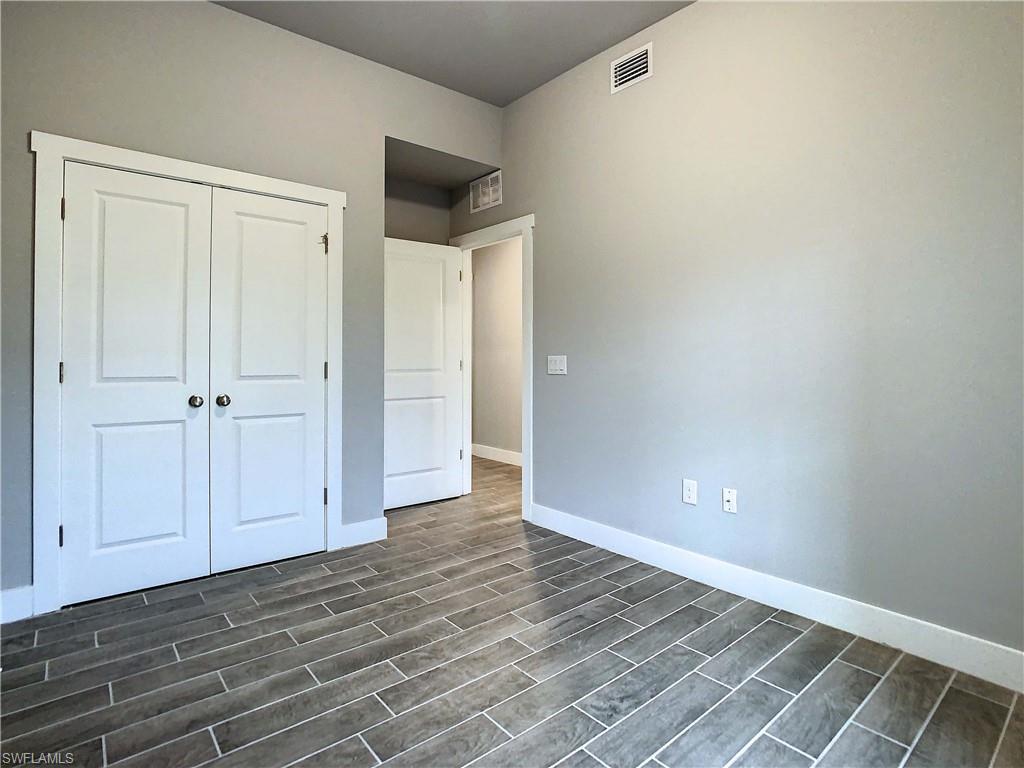 PORT CHARLOTTE - Residential