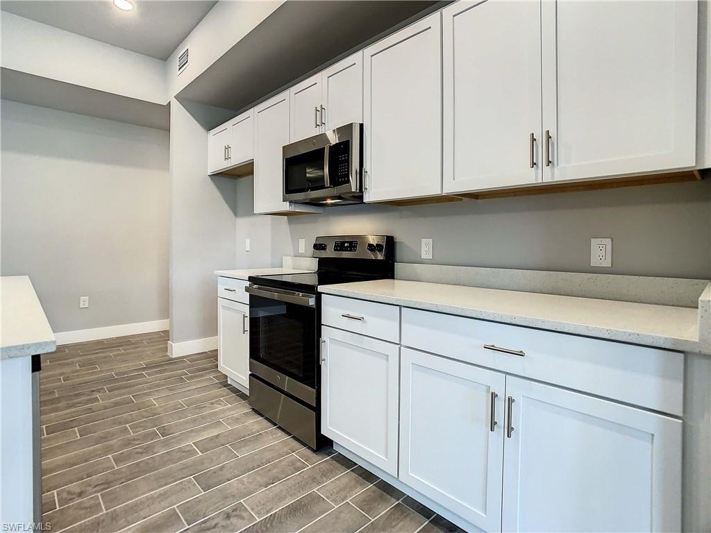 PORT CHARLOTTE - Residential