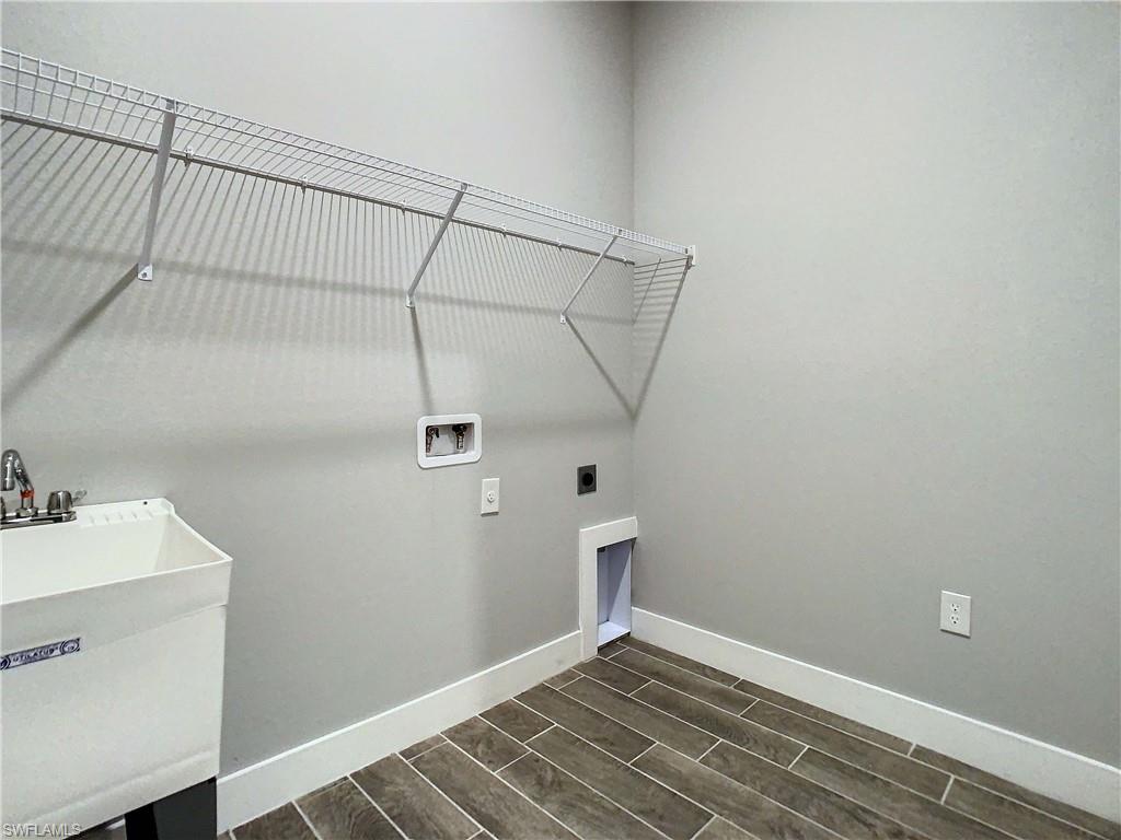 PORT CHARLOTTE - Residential