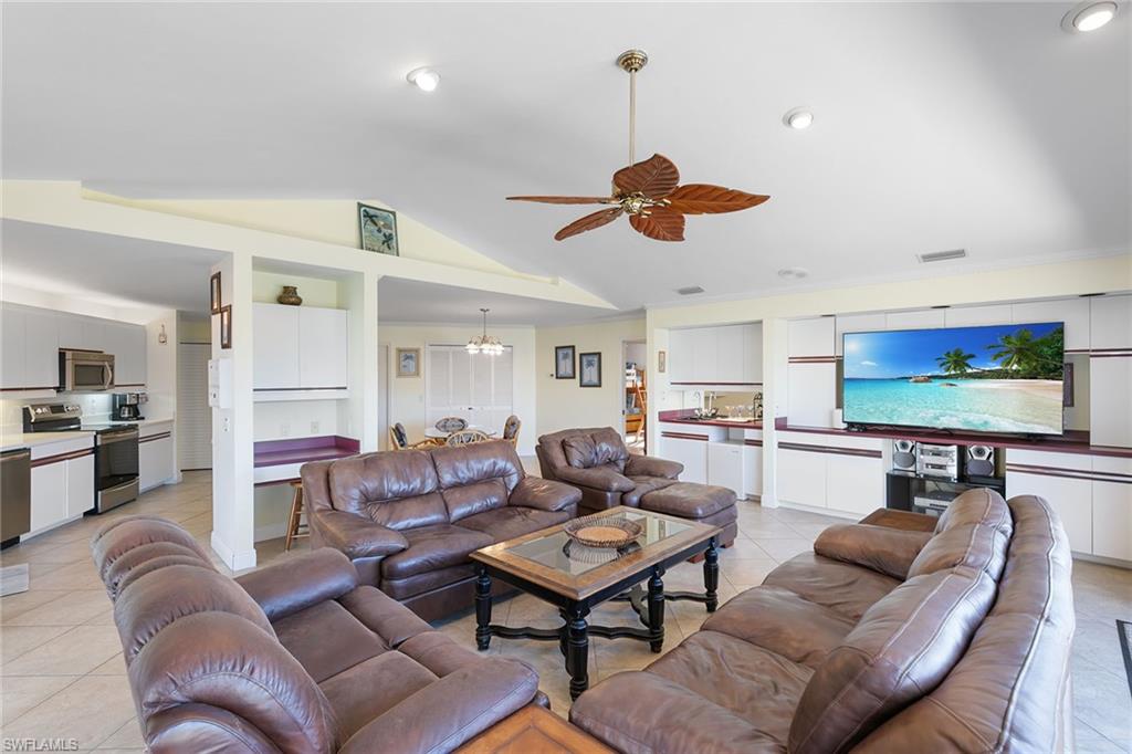 MARCO ISLAND - Residential