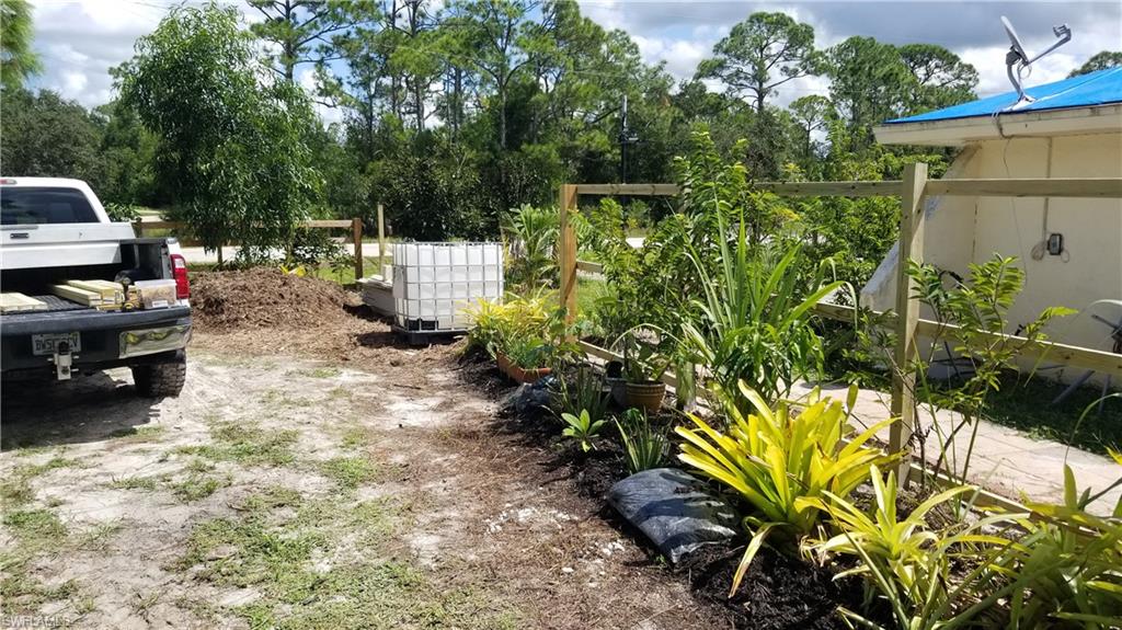 TROPICAL GULF ACRES - Land