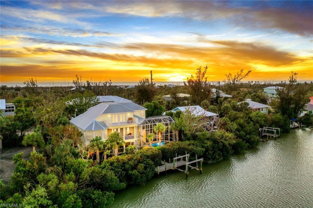 CASTAWAY ESTATES - Residential