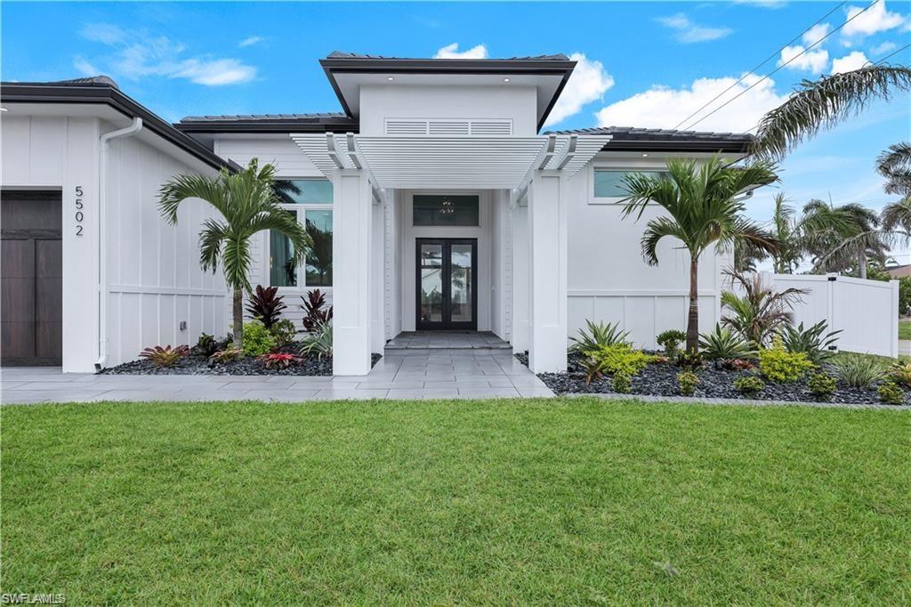 CAPE CORAL - Residential